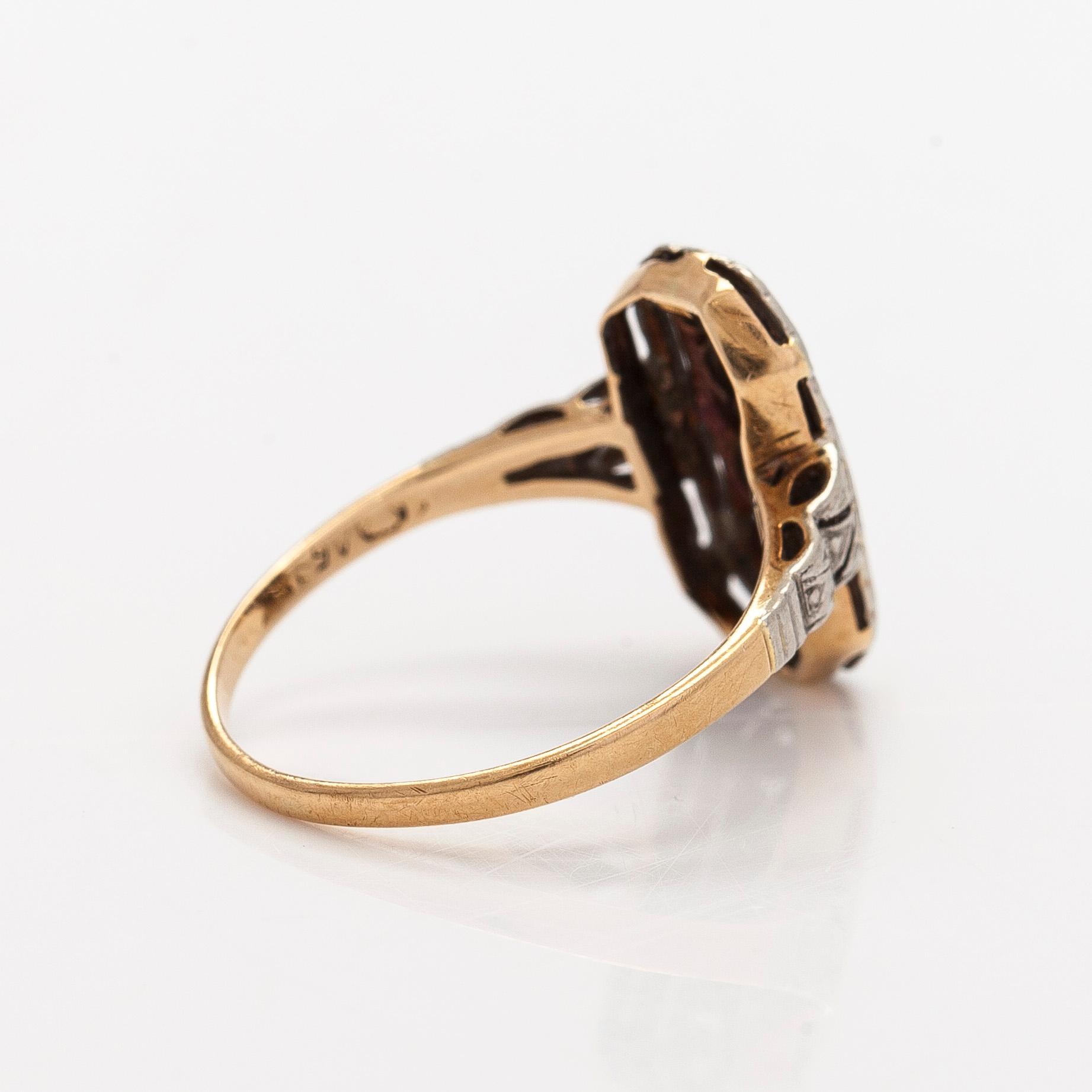 Ring, brilliant-cut diamond, 14K gold.