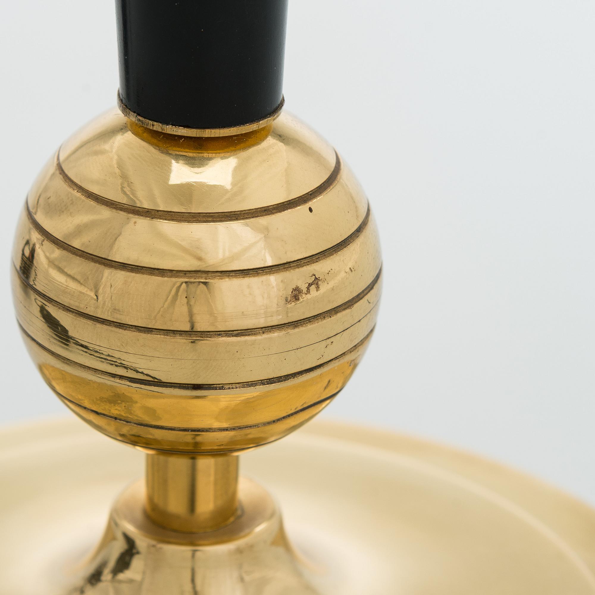 Harald Notini, A 1930s table lamp model 15007.