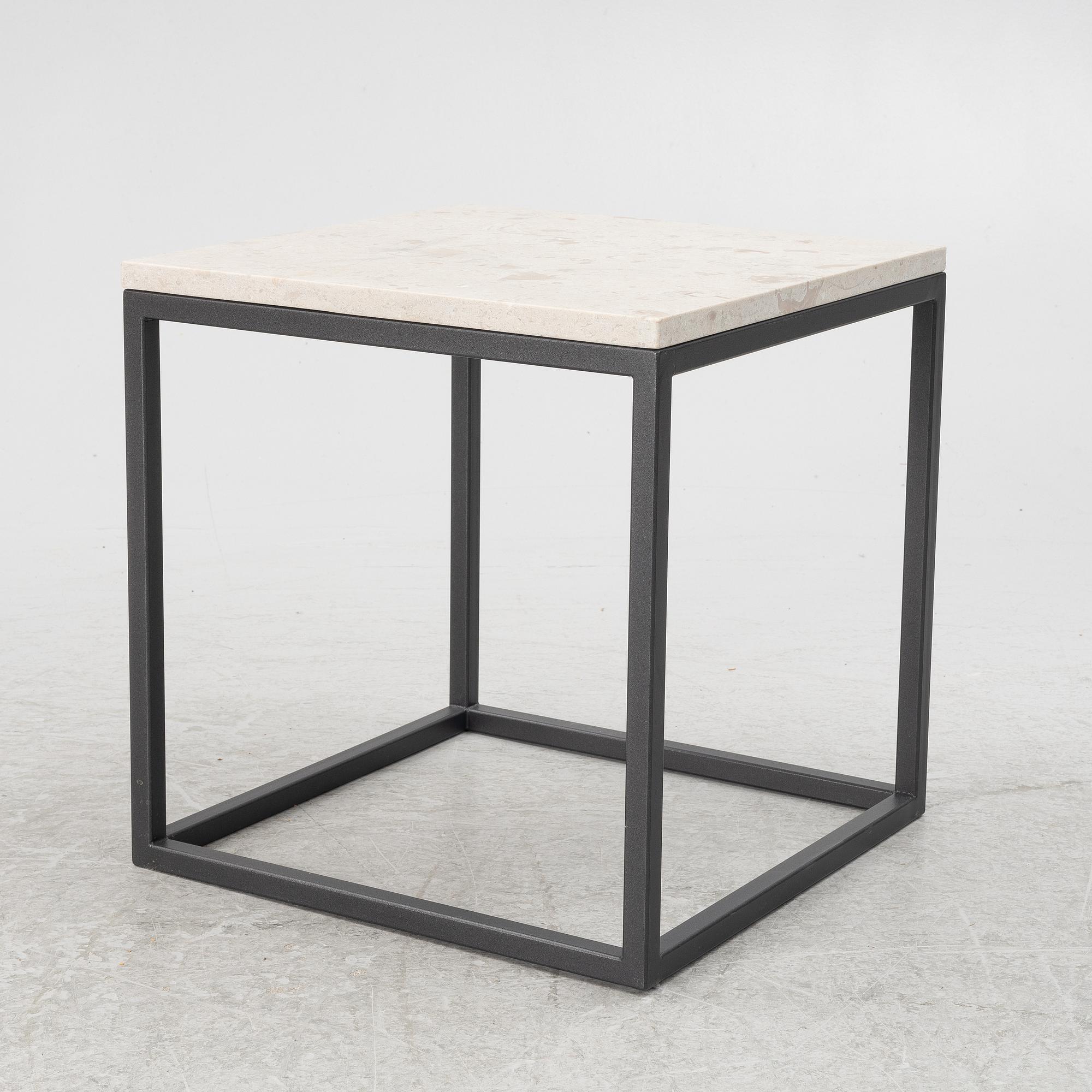 Per Öberg, sidobord, samtida.