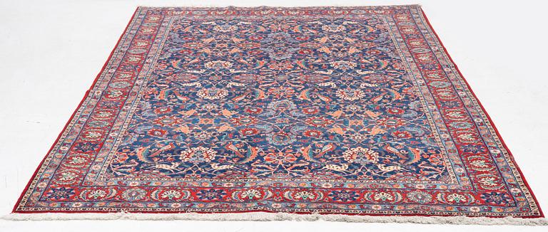 Rug, semi-antique Veramin, approx. 327 x 218 cm.