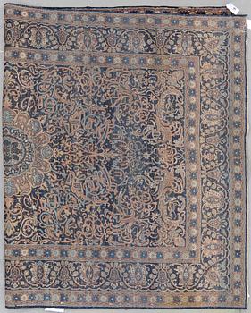 MATTA, orientalisk, semiantik. Ca 246x145 cm.