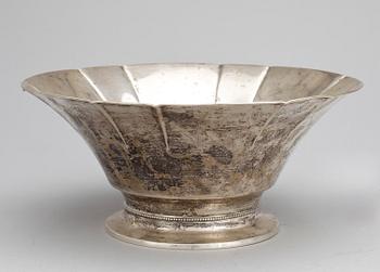 SKÅL, silver, CG Hallberg, Stockholm, 1936, vikt ca 382 gram.