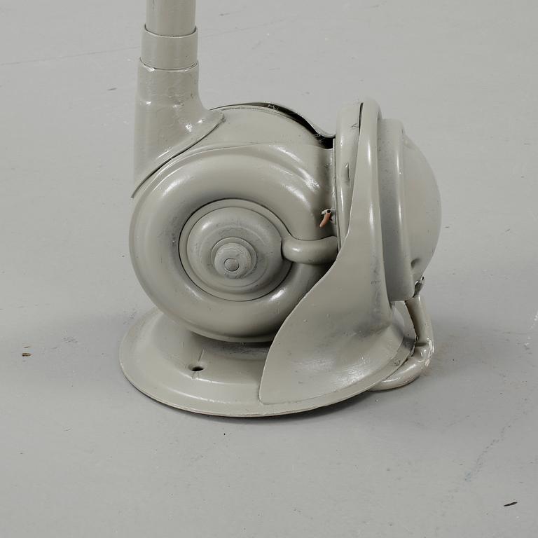 VÄGGLAMPA, "Triplex-pendel", Johan-Petter Johansson, Industri, 1900-talets mitt.