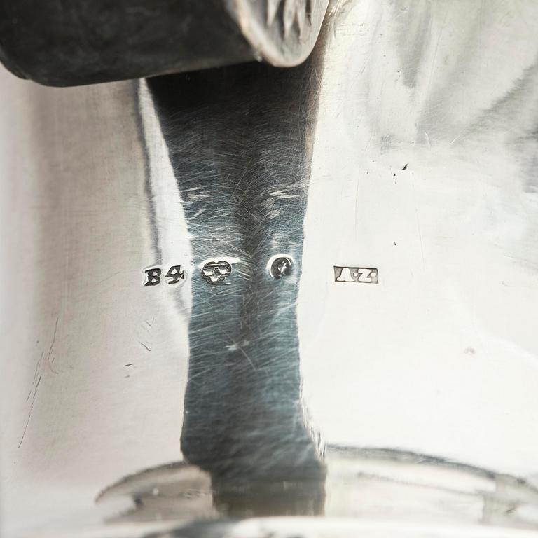 Adolf Zethelius, kaffekanna, silver, Stockholm 1832. Empire.