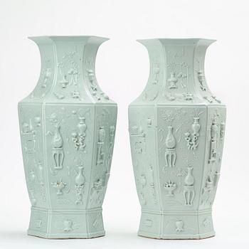 A pair of large celadon glazed vases, late Qing dynasty, circa 1900.