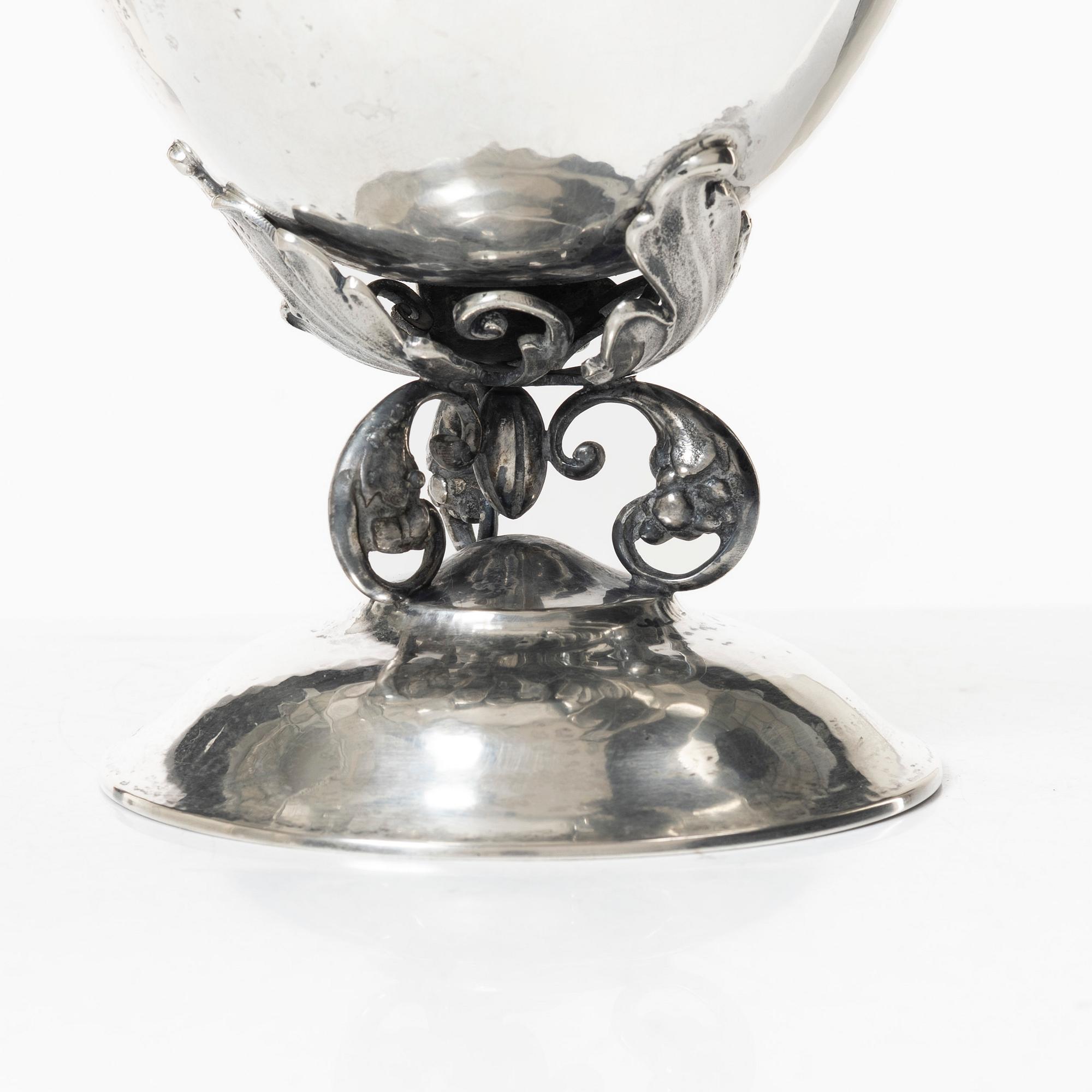 A Swedish silver bowl, mark of K Anderson, Stockholm 1930s.