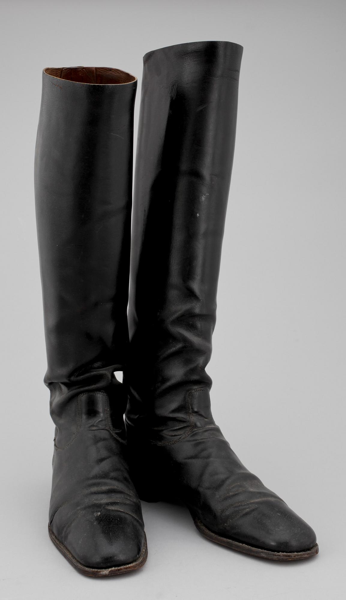 RIDSTÖVLAR ett par. Läder, England 1920-tal.