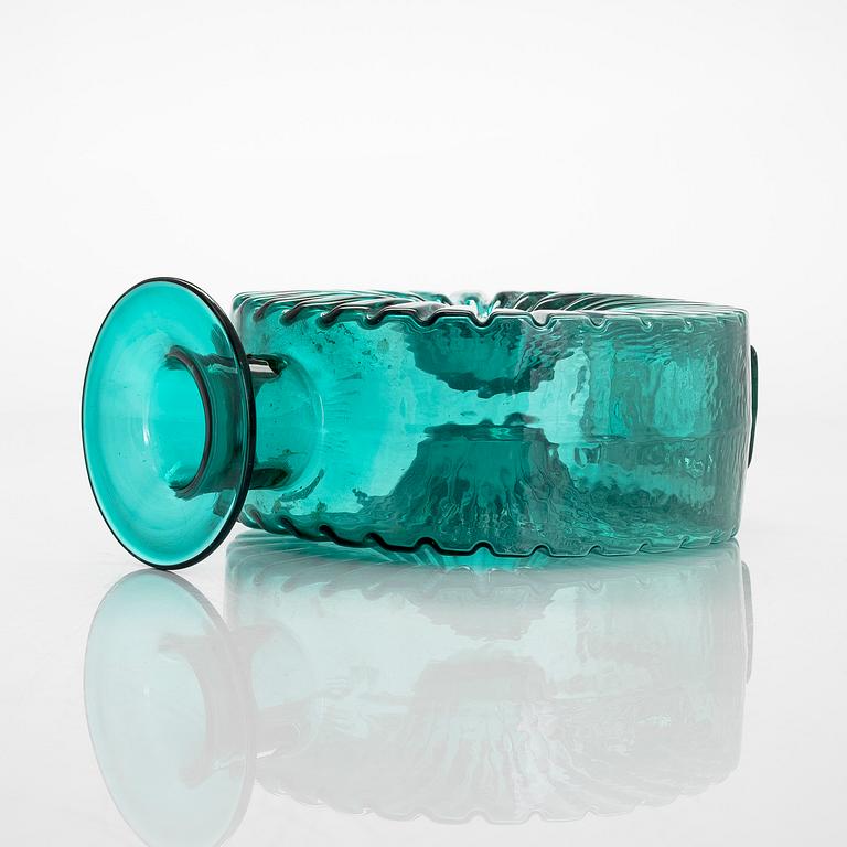 Helena Tynell, a 'Solflaskan' for Riihimäki Glassworks, Finland. In production 1964-1974.