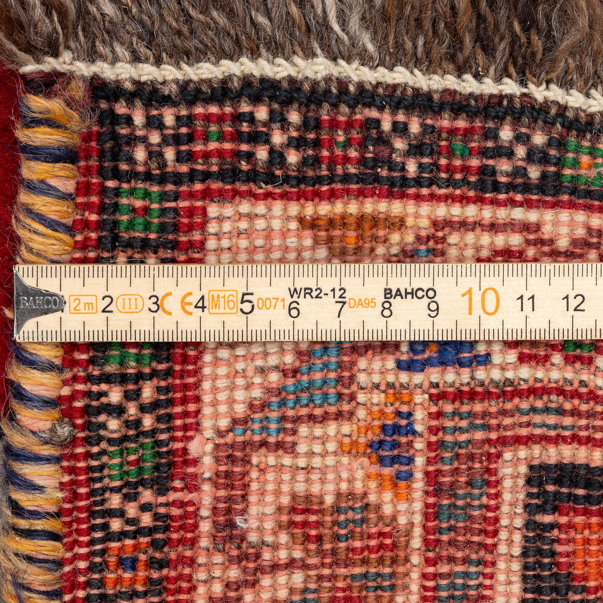 A Shiraz runner, approx. 245 x 89-92 cm.