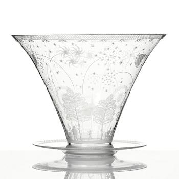 Edward Hald, a Swedish Grace "Fyrverkeri" (Fireworks) engraved glass bowl with a plate, Orrefors, Sweden, 1925, model 248.