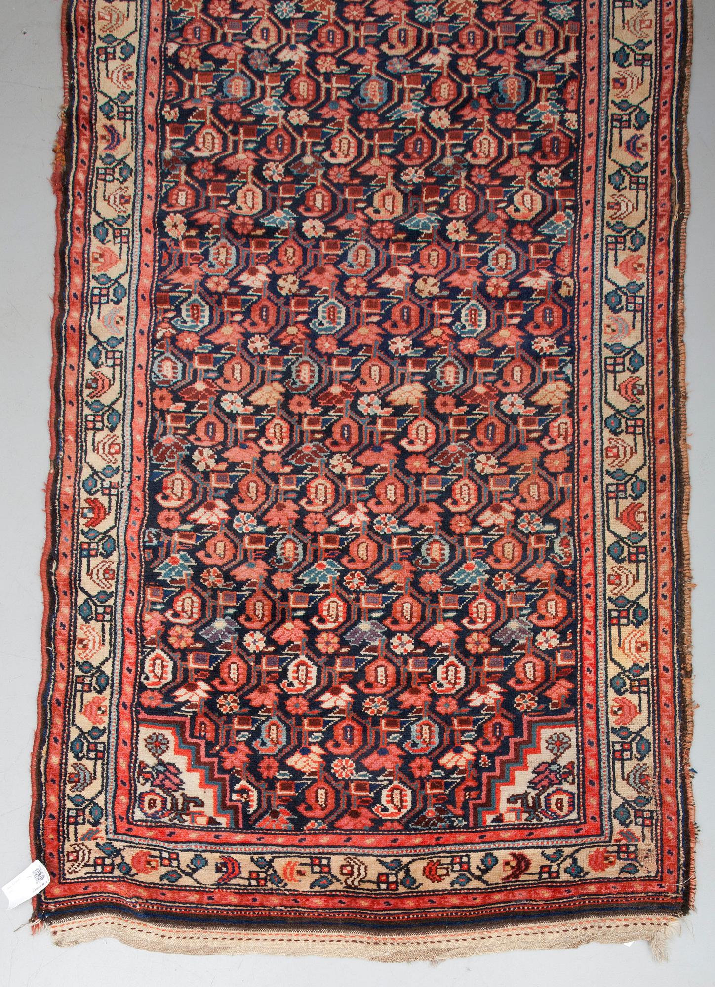 MATTA, sk gallerimatta, orientalisk, ca 102 x 39 cm.
