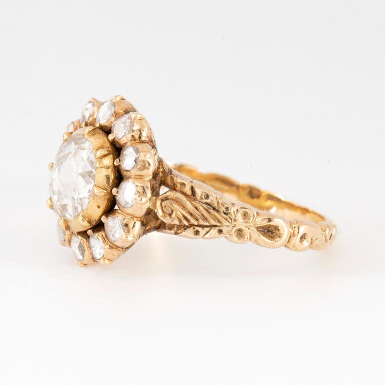 Gold and rose-cut diamond ring.