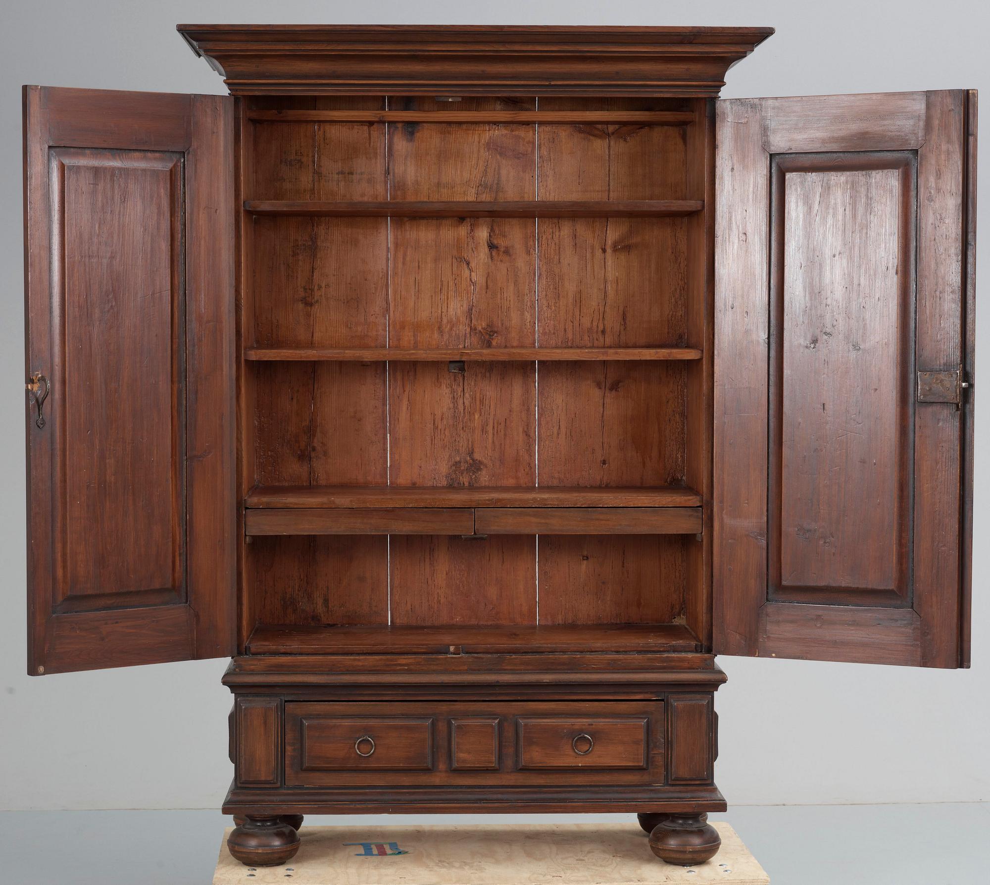 SKÅP, barockstil, 1800-tal.