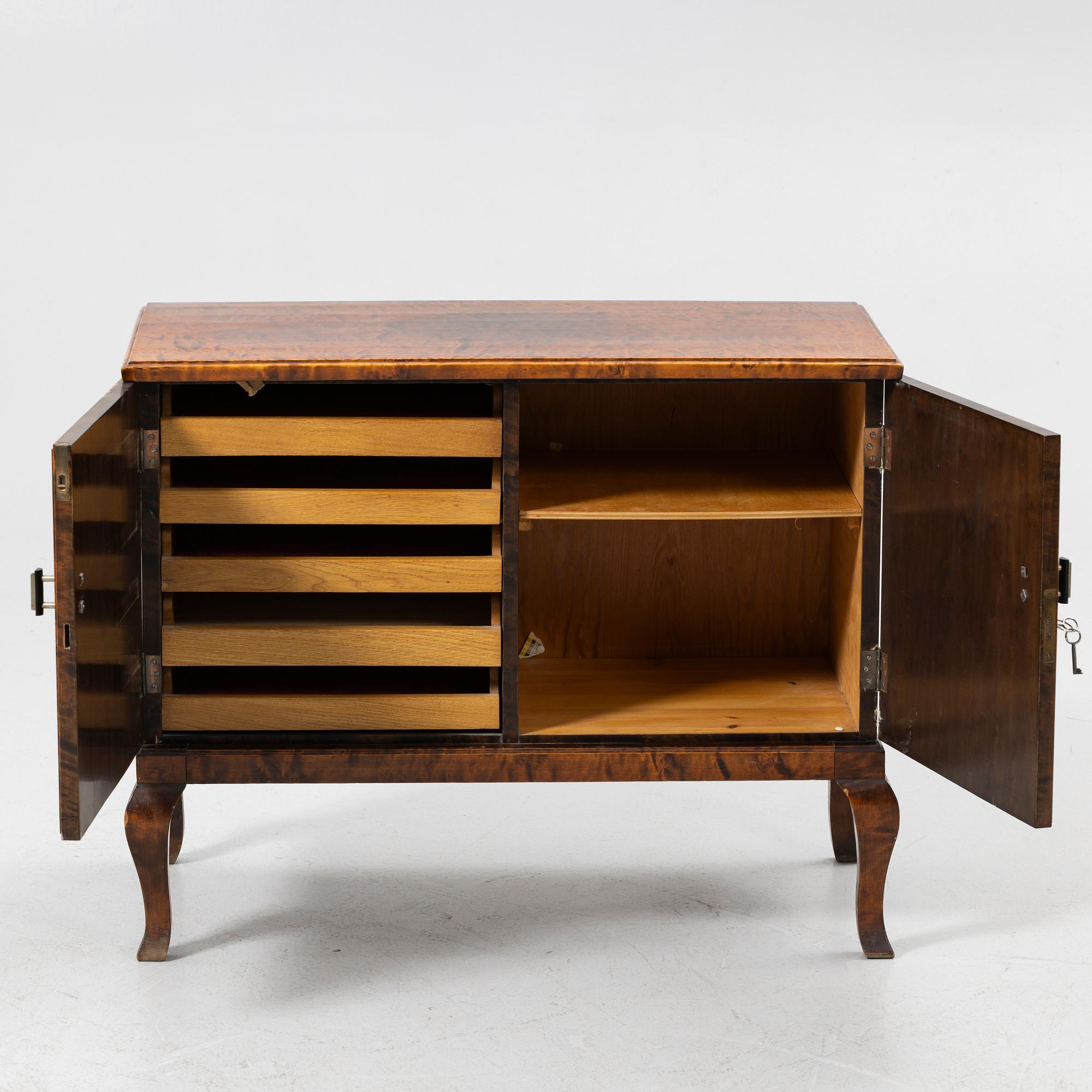 Byrå, art deco, 1920/30-tal.