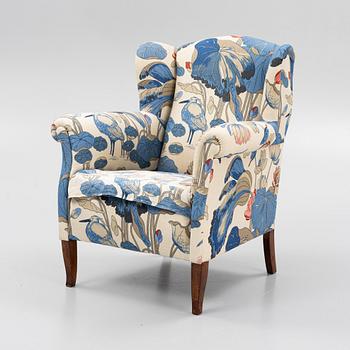 Öronlappsfåtölj, 1900-tal.