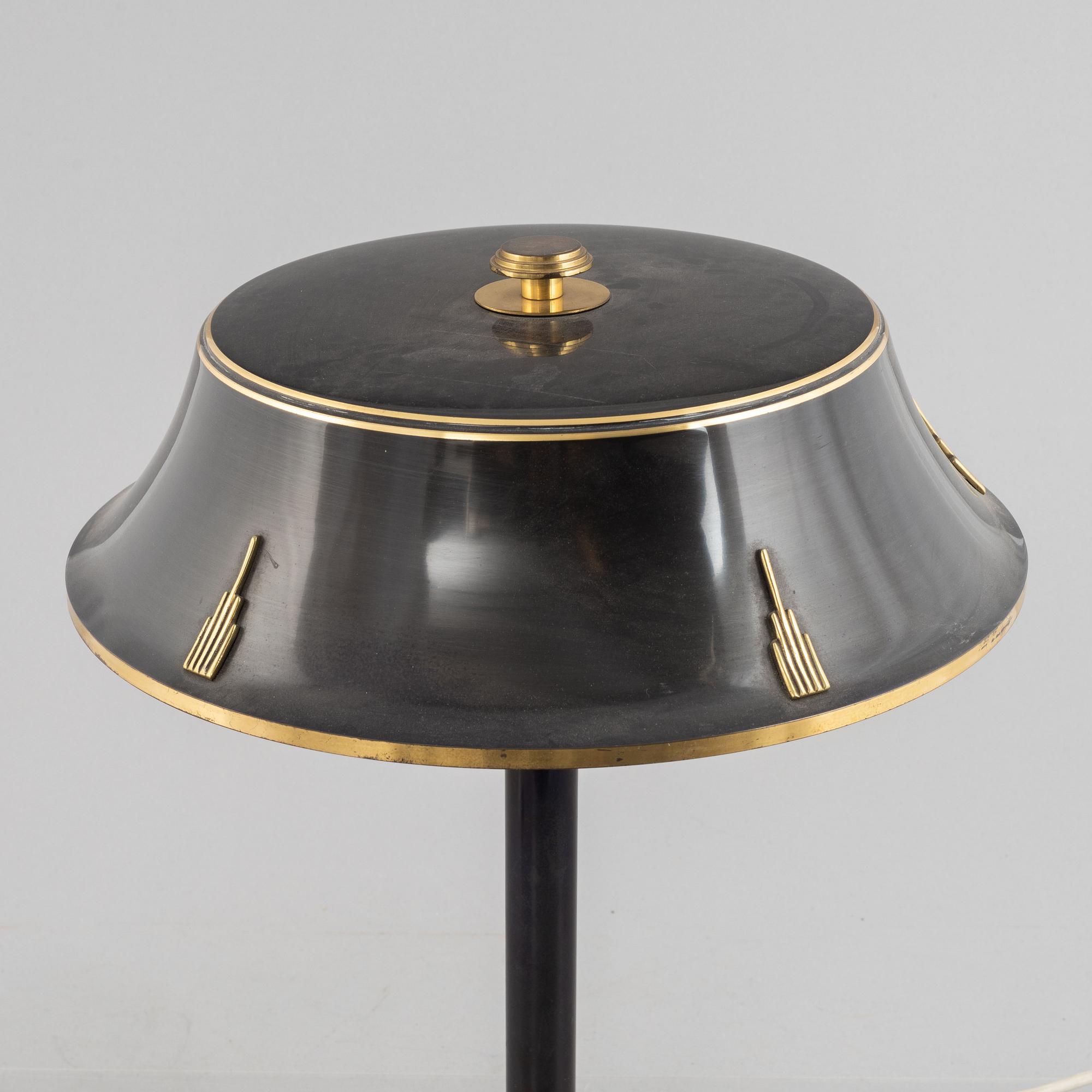 A Swedish modern table lamp, model 8411, Boréns, 1940s/50s.