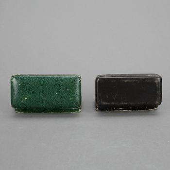 SKJORTKNAPPAR, 3 + 2 st, guld, 4,9 gram.