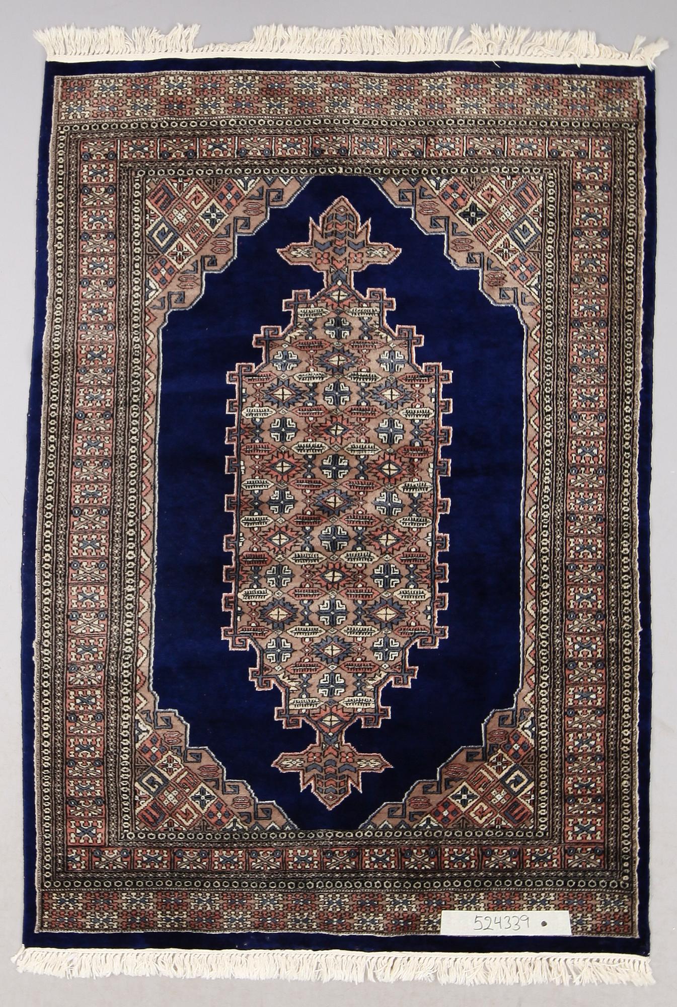 MATTA, orient. Ca 135 x 193 cm.