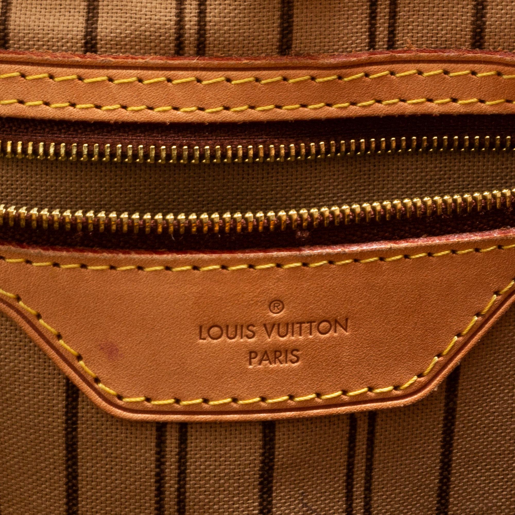 LOUIS VUITTON, 'Delightful MM' bag.