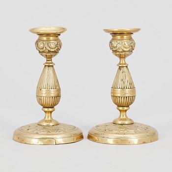 LJUSSTAKAR, ett par, mässing, empire, 1800-talets första hälft.