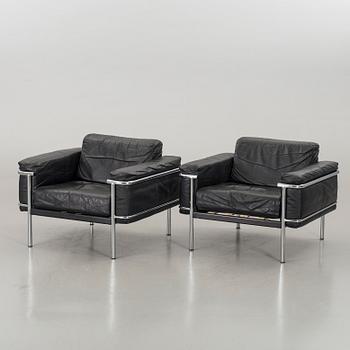 A PAIR OF 1980'S ARMCHAIRS.