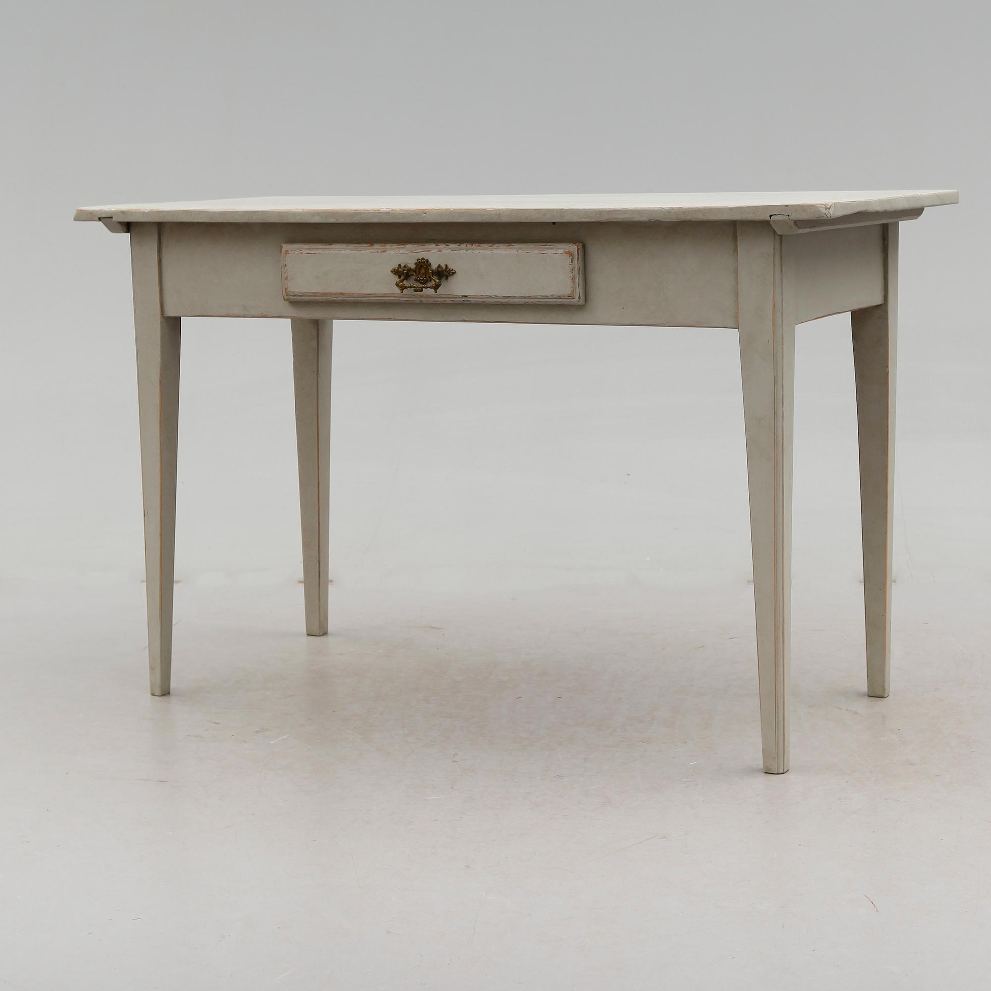 SKRIVBORD, 1800-talets mitt.