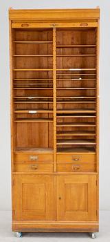 ARKIVSKÅP, 1900-talets början.