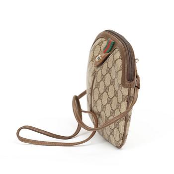 A 1980s bag by Gucci.