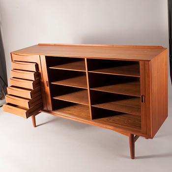 SIDEBOARD / CREDENZA, Arne Vodder för Sibast Furniture, Danmark, formgiven 1958.