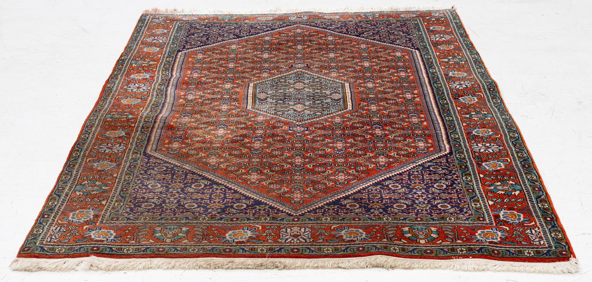 A Bidjar rug, West Persia, c. 174 x 115 cm.