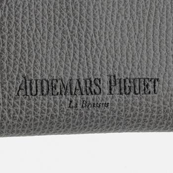 Audemars Piguet, card holder, 7 x 11 cm.