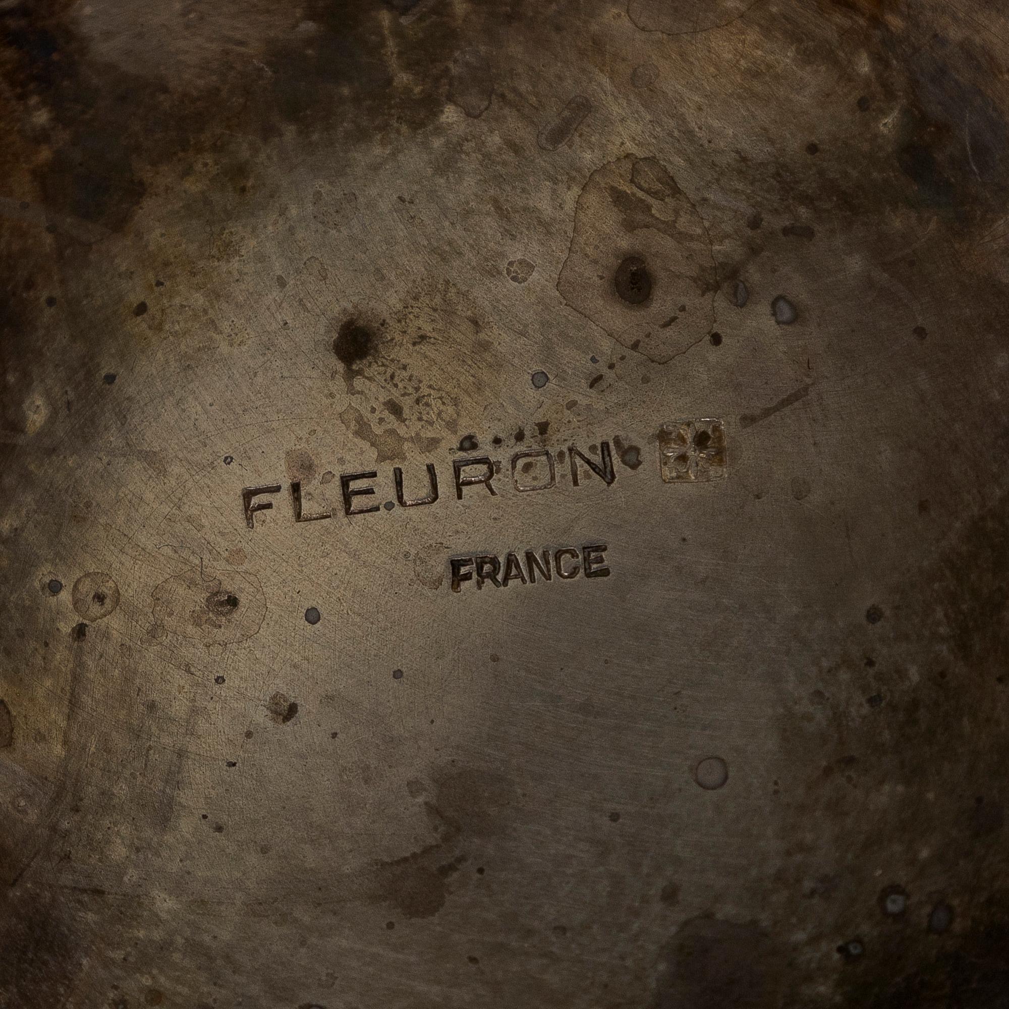 A late 20th century champagne cooler, Fleuron France.