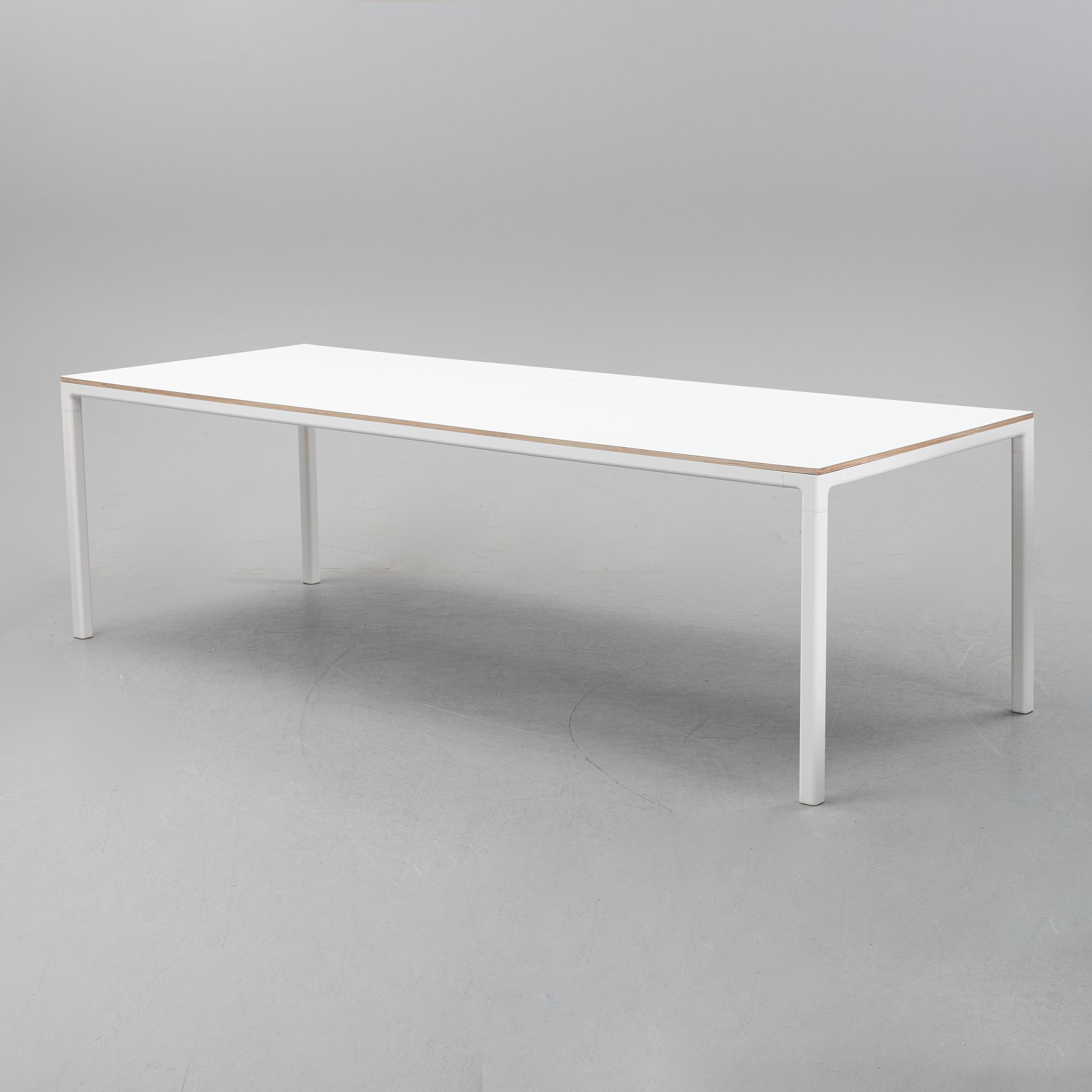 A contemporary 'T12' dining table from Hay.