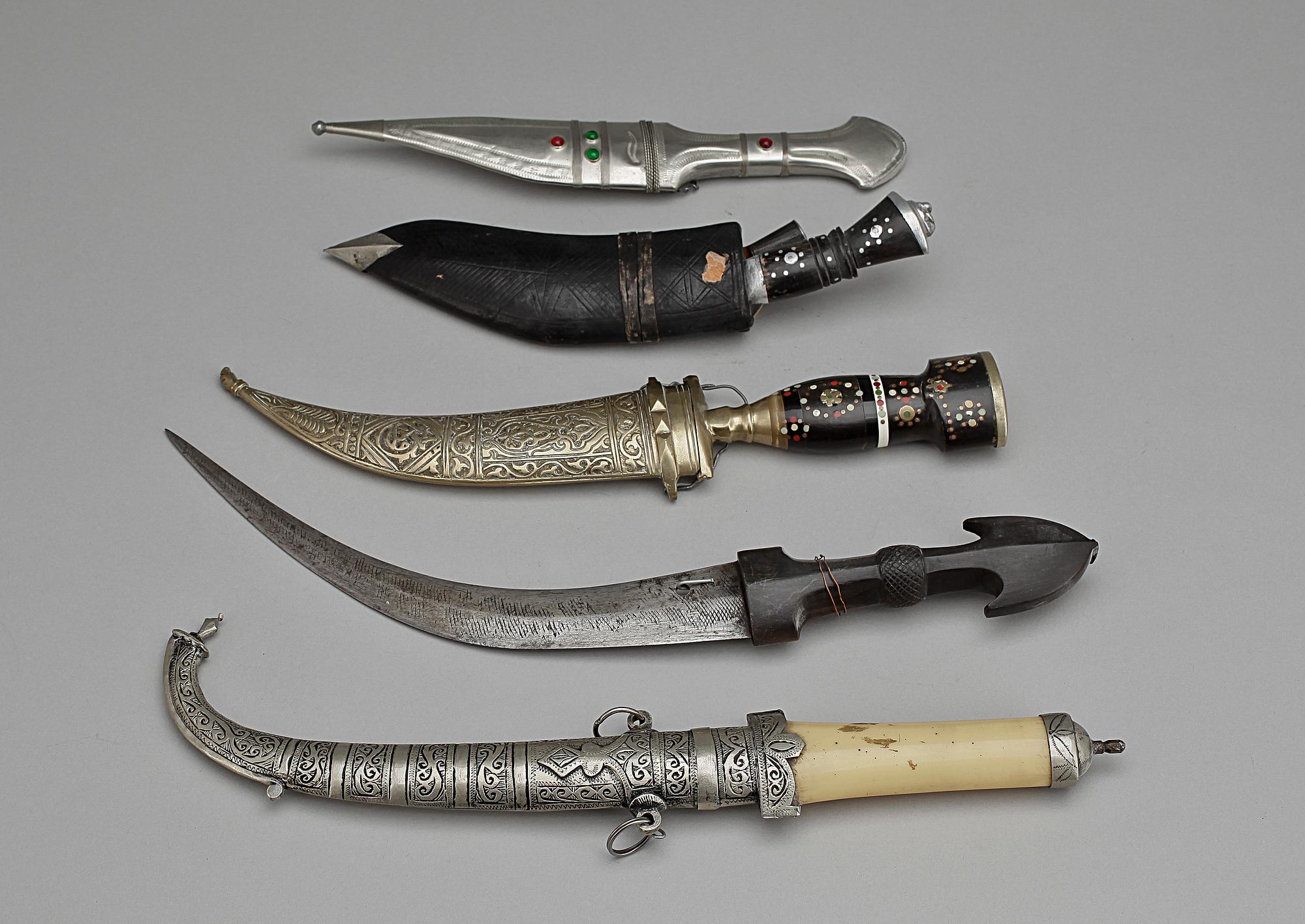 DOLKAR, 5 st, orientaliska, 1900-tal.