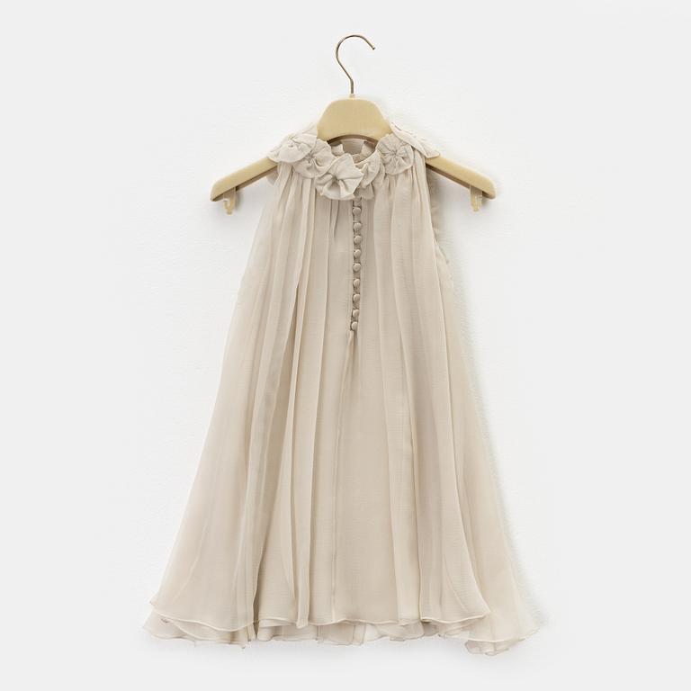Chloé, a silk top, size 34.