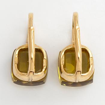 Örhängen, 18K guld med limekvarts/peridot, Italien.