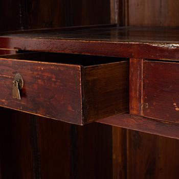 A Chinese lacquered cabinet, 20th century.