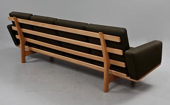 SOFFA, "GE 236/4", Hans Wegner, 1960-tal.