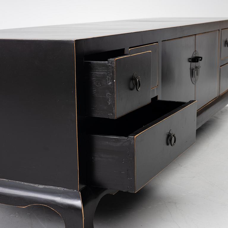 A Chinese style sideboard, end of the 20th century.