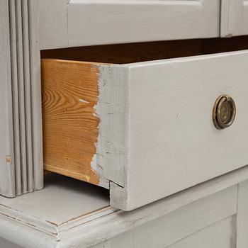 Vitrinskåp, sent 1800-tal.