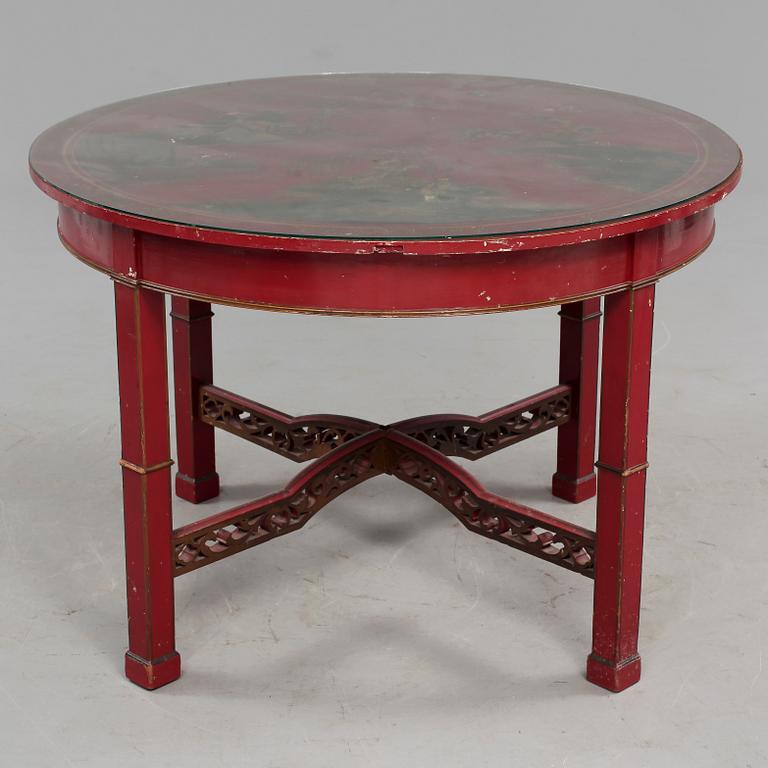 KARMSTOLAR, ett par, samt BORD, omkring 1900-talets mitt.