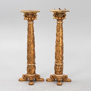 A pair of piedestals, first half of the 20th Century.