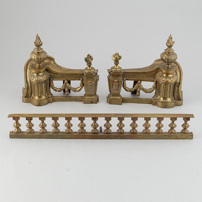 Brasgarnityr, mässing, 3 delad, empirestil, 1900-tal.