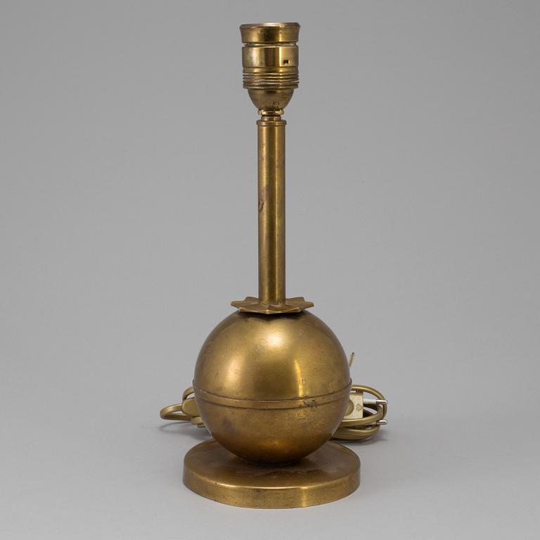a brass table lamp probably made by Elis Bergh for CG Hallberg, Stockholm, 1920/30s.
