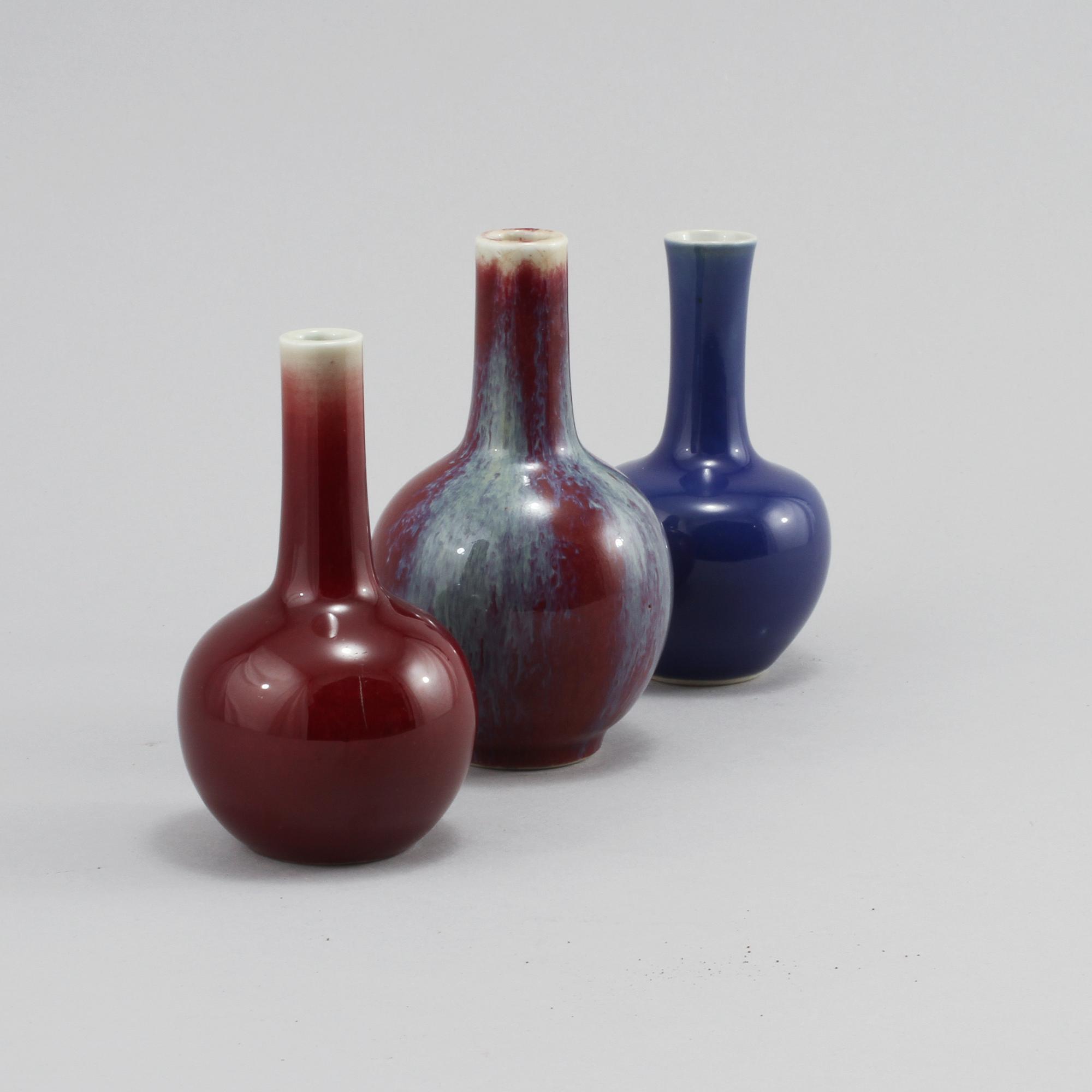 VASER, 3 st, porslin, Kina, 1900-tal/modern tillverkning.