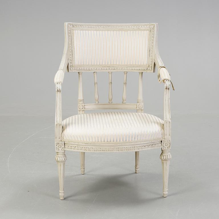 KARMSTOL, gustavianskt Stockholmsarbete, 1700-talets slut.