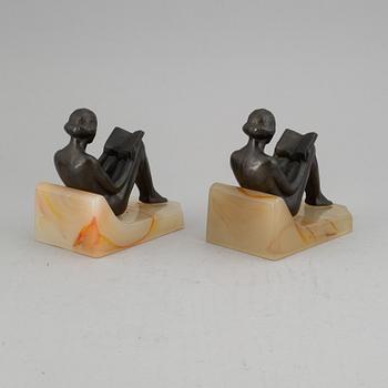 A pair of art déco style book ends, first half of the 20th century.