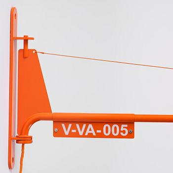 Virgil Abloh, vägglampa, "Petite Potence", ed. 005/300, Virgil Abloh c/o Vitra Spin-Off Collection, Vitra, 2019.