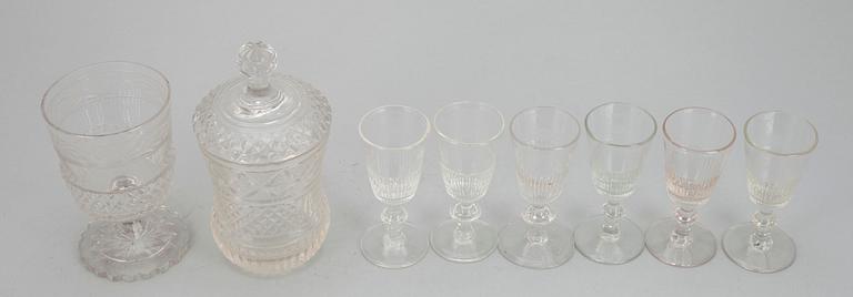 PARTI GLAS, 8 delar, 1800-tal.