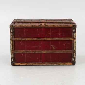 Louis Vuitton, Trunk, circa 1900.